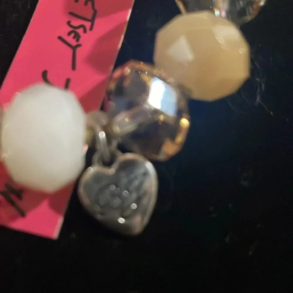 Vintage Betsy Johnson frog charm beaded brac - Picture 3 of 6